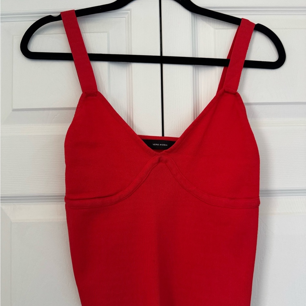 Vero Moda Red Sleeveless Top
